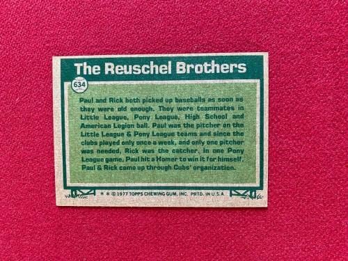 1977, Rick & Paul Reuschel, עם חתימה Topps Card Vintage - כרטיסי חתימה של בייסבול בלוח חתימה